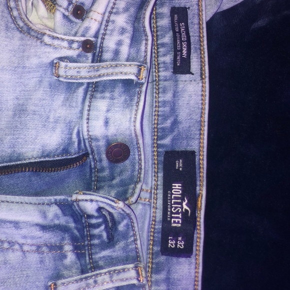 Blue knee ripped jeans stacked loose tight fit - Picture 3 of 3